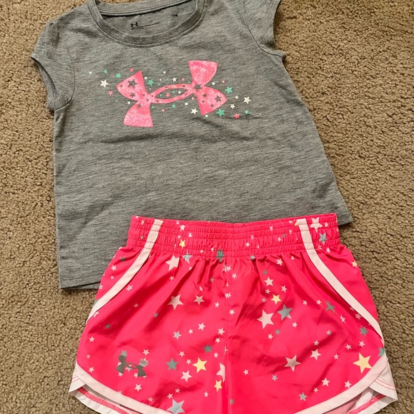 Under Armour Other - Under Armour outfit Gray and Hot Pink Starry Design